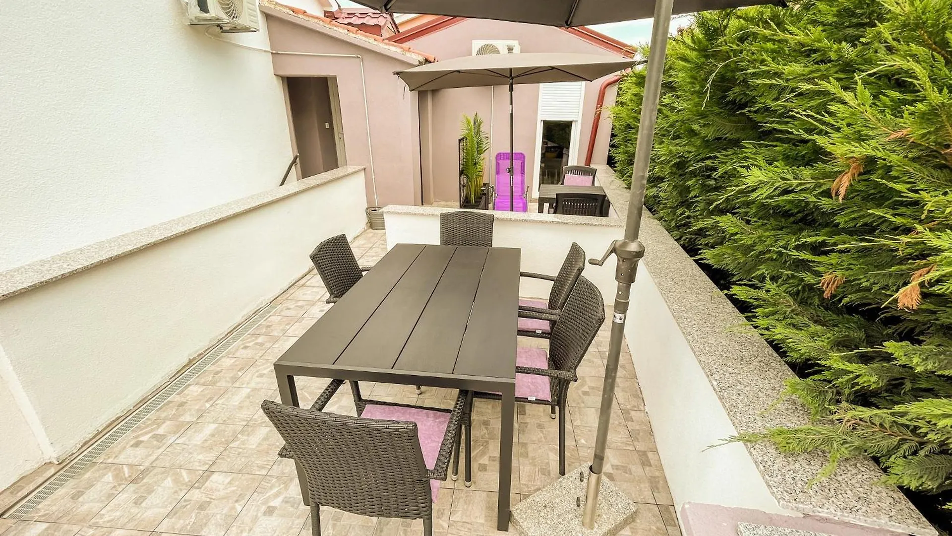 Golden Elio Apartment Pula 0*,  Croatia